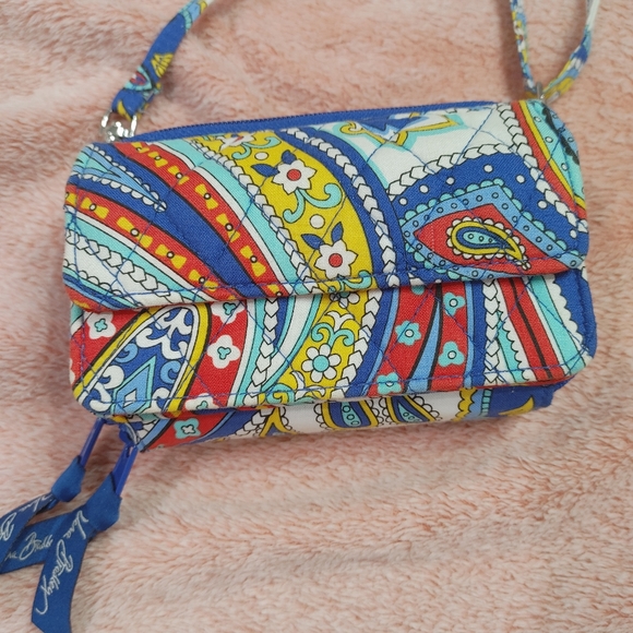 Vera Bradley Shoulder Wallet - Picture 4 of 10